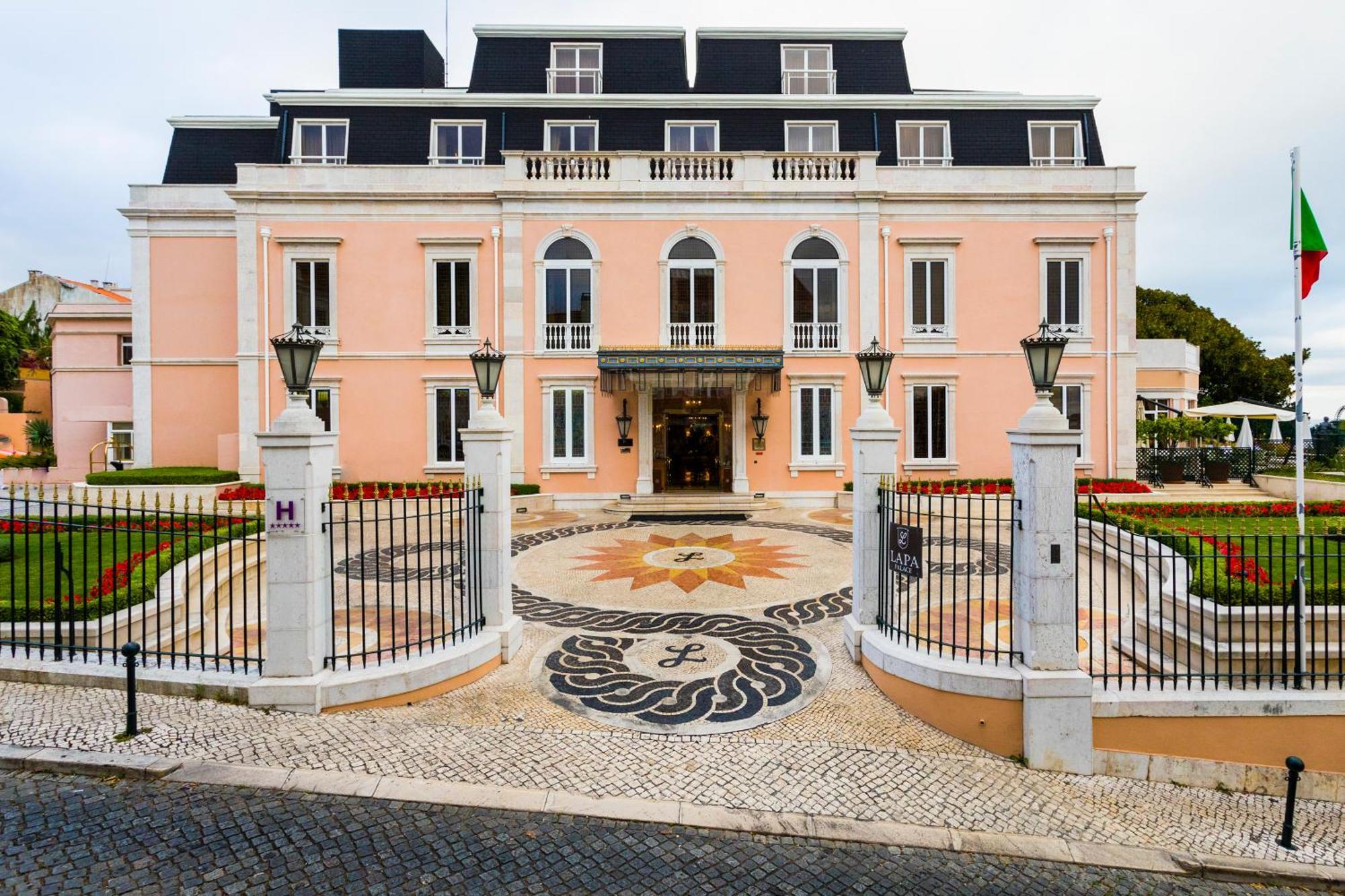 Olissippo Lapa Palace - The Leading Hotels Of The World Lisbona Esterno foto